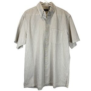 Van Heusen Men's Medium Seersucker Stripe Short Sleeve Button Down 100% Cotton